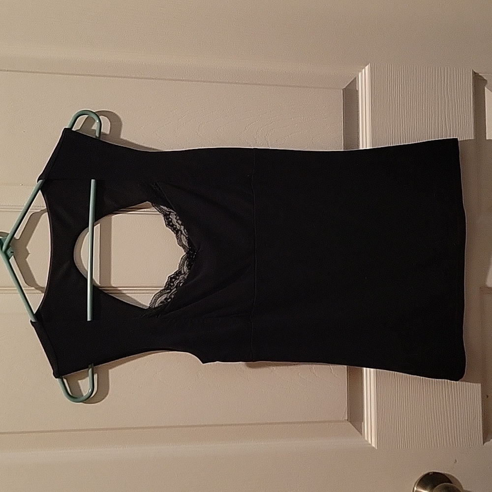 Express small top.   Also available in white with black polka dots